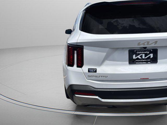 new 2025 Kia Sorento car, priced at $36,705