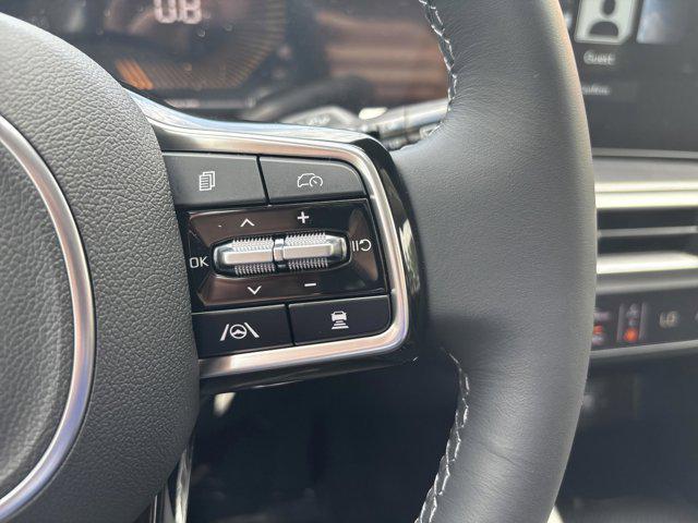 new 2025 Kia Sorento car, priced at $36,705