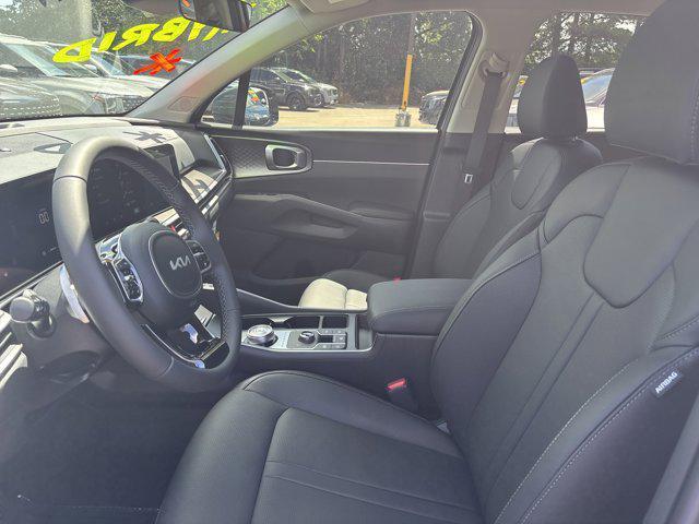 new 2025 Kia Sorento Hybrid car, priced at $39,950