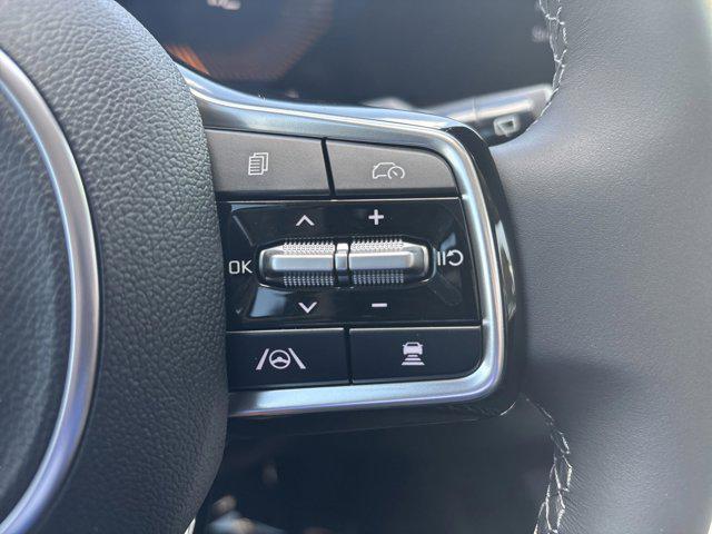 new 2025 Kia Sorento Hybrid car, priced at $39,950
