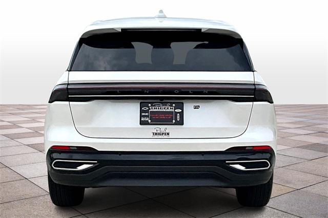 new 2025 Lincoln Nautilus car, priced at $63,020