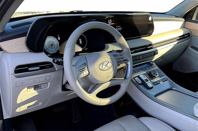 used 2024 Hyundai Palisade car, priced at $33,497