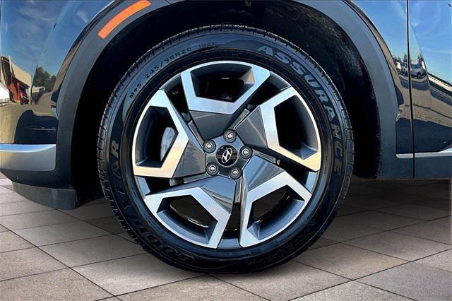 used 2024 Hyundai Palisade car, priced at $33,497