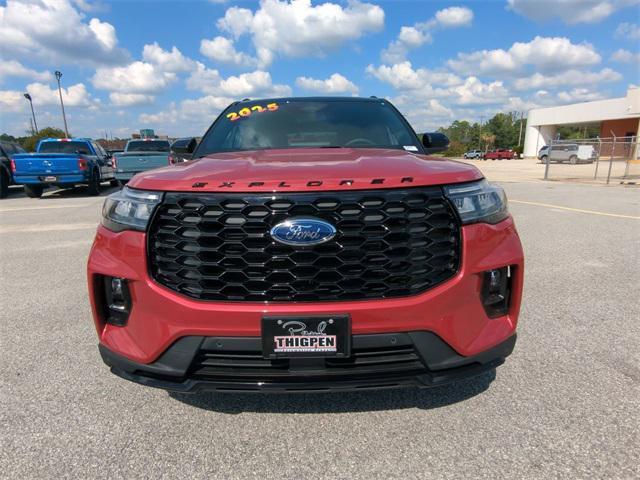 new 2025 Ford Explorer car, priced at $45,832