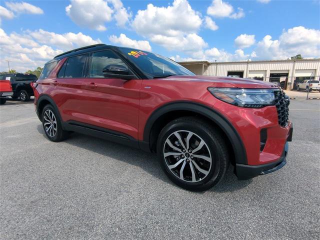 new 2025 Ford Explorer car, priced at $45,832