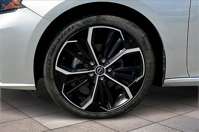 used 2023 Nissan Altima car, priced at $22,667