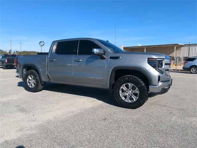 used 2023 GMC Sierra 1500 car, priced at $41,900