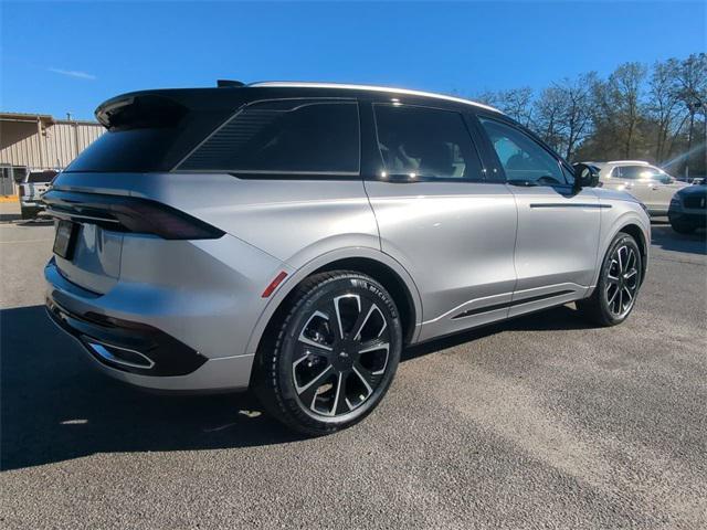 new 2025 Lincoln Nautilus car, priced at $65,491