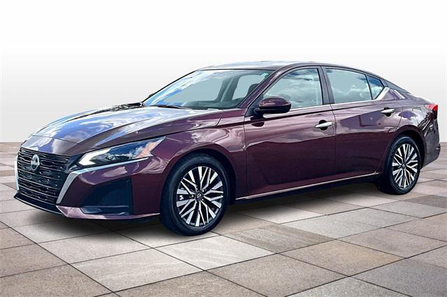 used 2023 Nissan Altima car, priced at $21,514