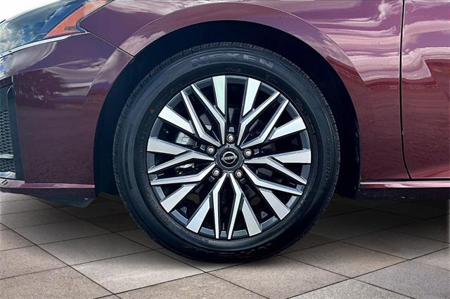 used 2023 Nissan Altima car, priced at $21,514