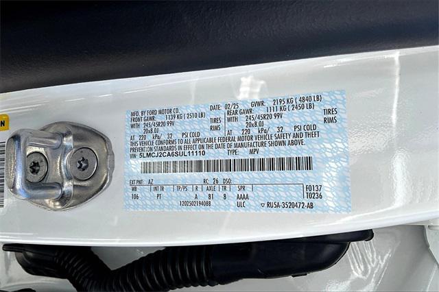 new 2025 Lincoln Corsair car