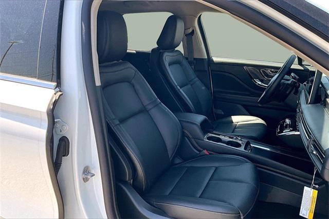 new 2025 Lincoln Corsair car, priced at $51,428