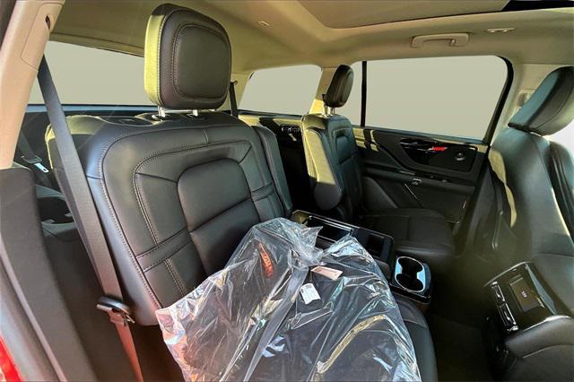used 2024 Lincoln Aviator car, priced at $61,386