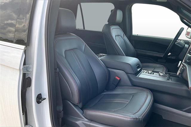 new 2024 Ford Expedition Max car