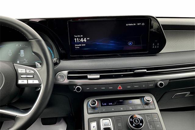 used 2024 Hyundai Palisade car, priced at $35,900