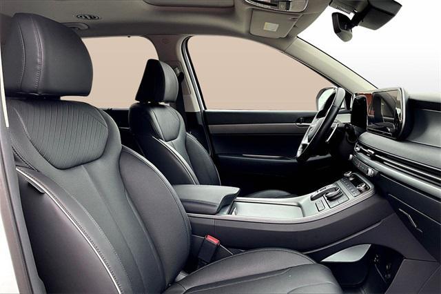 used 2024 Hyundai Palisade car, priced at $35,900