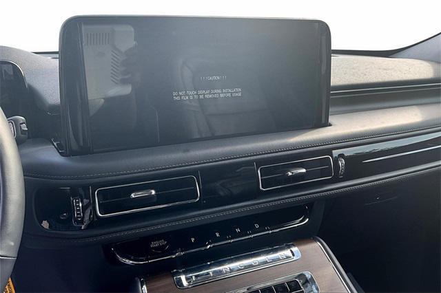 new 2025 Lincoln Aviator car, priced at $73,220