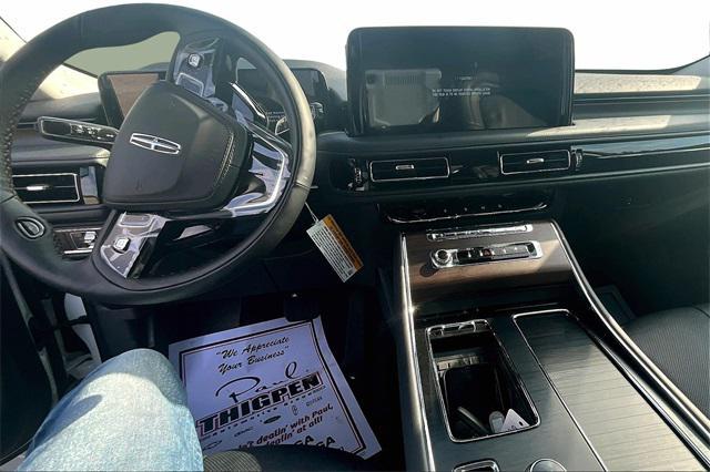 new 2025 Lincoln Aviator car, priced at $73,220