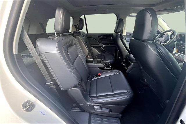 new 2025 Lincoln Aviator car, priced at $73,220
