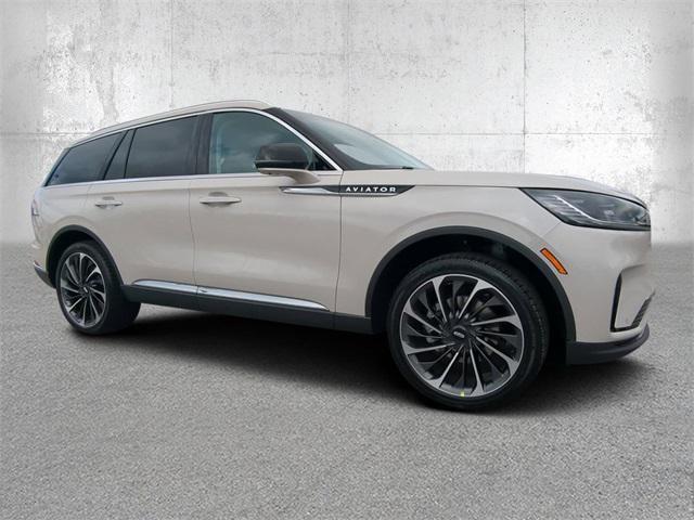 new 2025 Lincoln Aviator car, priced at $78,770