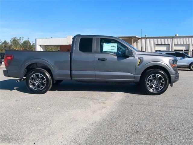 new 2024 Ford F-150 car, priced at $42,065