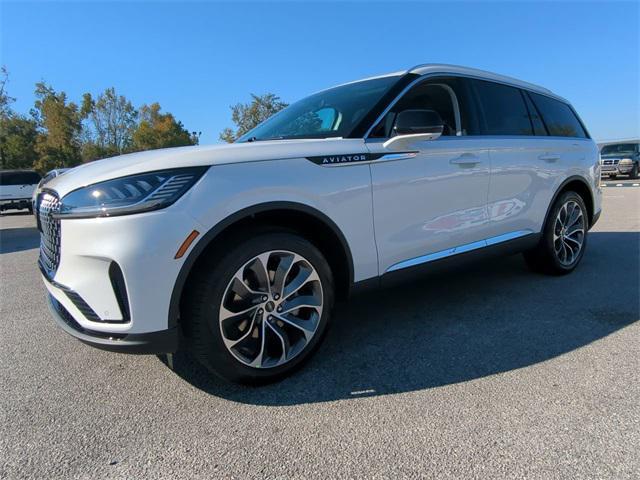 new 2025 Lincoln Aviator car, priced at $62,385