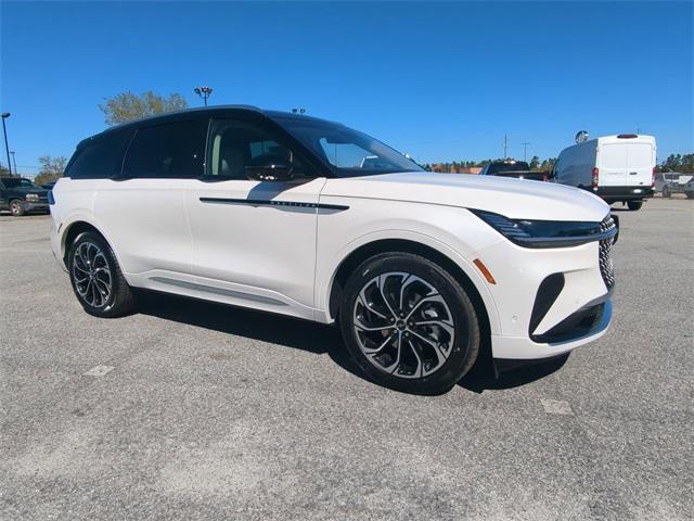 new 2024 Lincoln Nautilus car, priced at $58,547