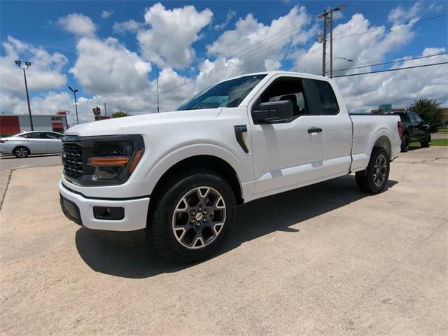 new 2024 Ford F-150 car, priced at $40,506