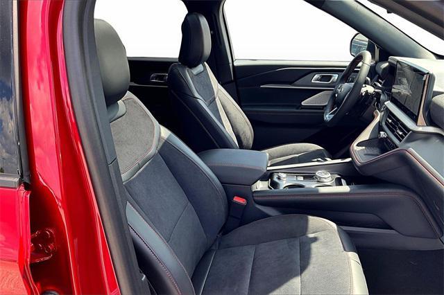 new 2025 Ford Explorer car, priced at $58,905