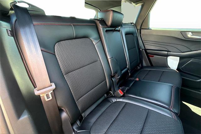 new 2025 Ford Escape car, priced at $32,820