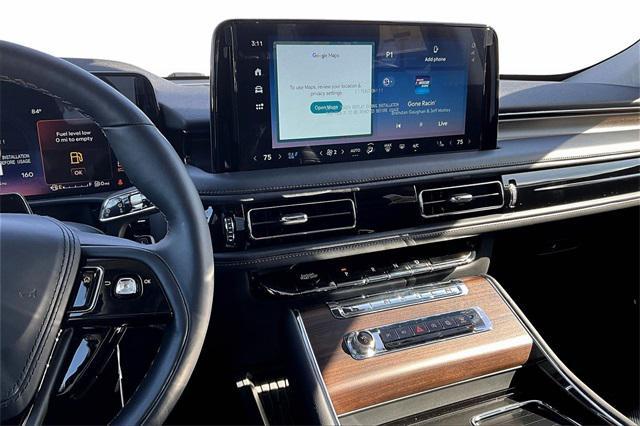 new 2025 Lincoln Aviator car, priced at $71,220