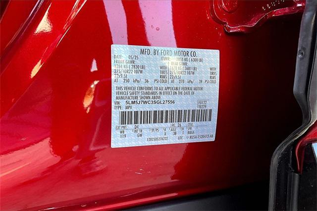 new 2025 Lincoln Aviator car, priced at $71,220