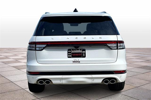new 2025 Lincoln Aviator car, priced at $73,035