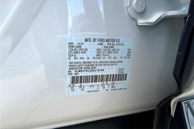 new 2025 Lincoln Aviator car, priced at $73,035