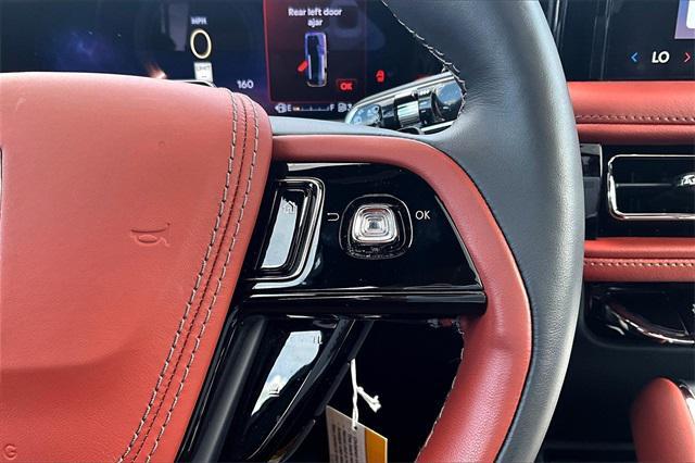 new 2025 Lincoln Aviator car, priced at $73,035