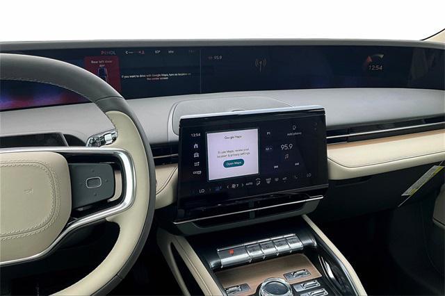 new 2025 Lincoln Nautilus car