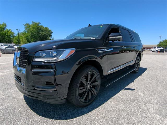 new 2024 Lincoln Navigator car, priced at $102,428