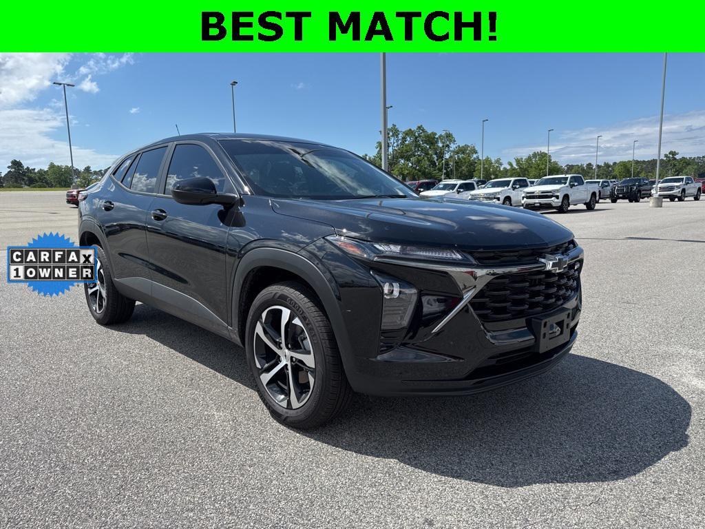 used 2025 Chevrolet Trax car, priced at $22,598