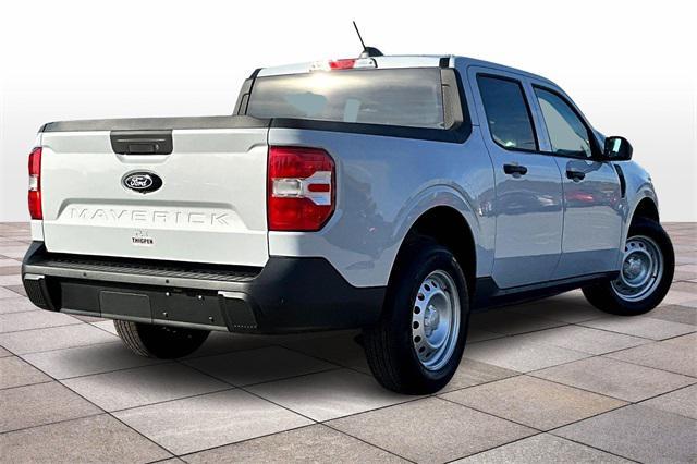 new 2025 Ford Maverick car, priced at $28,634