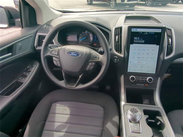 new 2024 Ford Edge car, priced at $33,371