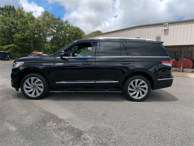 new 2024 Lincoln Navigator car, priced at $99,982