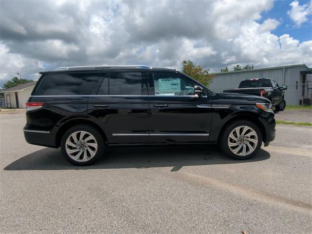 new 2024 Lincoln Navigator car, priced at $99,982