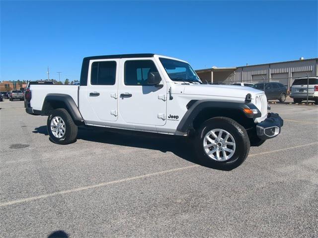 used 2023 Jeep Gladiator car, priced at $31,467