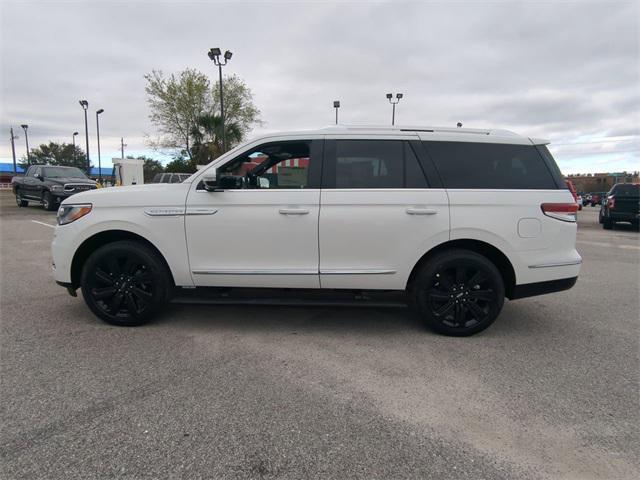 new 2024 Lincoln Navigator car, priced at $98,651