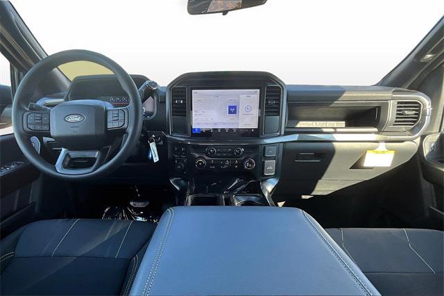 new 2025 Ford F-150 car, priced at $55,300