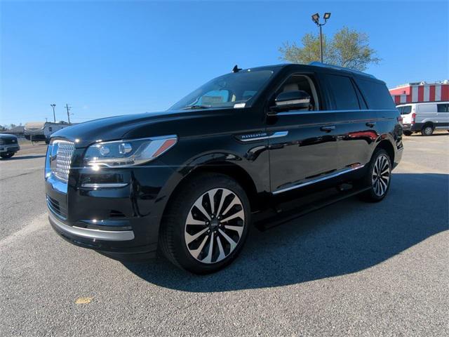 new 2024 Lincoln Navigator car, priced at $105,030