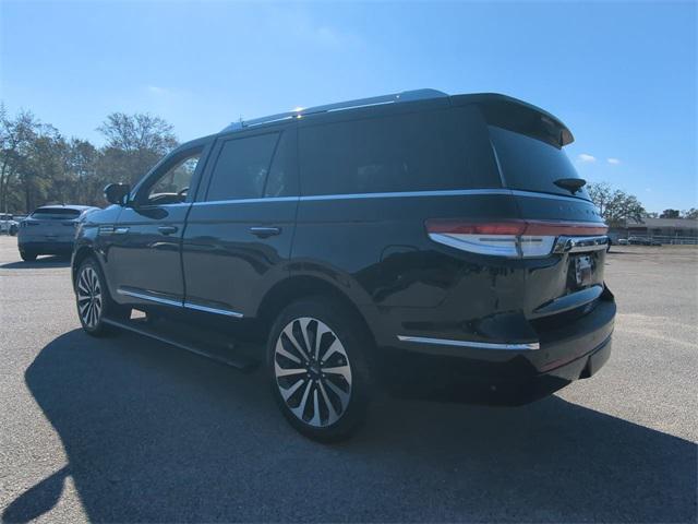 new 2024 Lincoln Navigator car, priced at $105,030