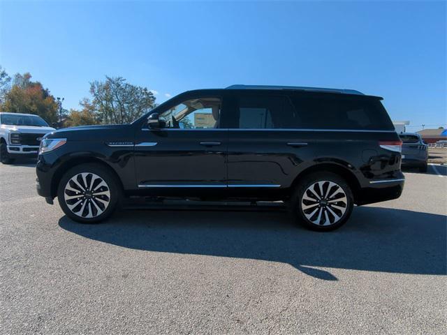 new 2024 Lincoln Navigator car, priced at $105,030