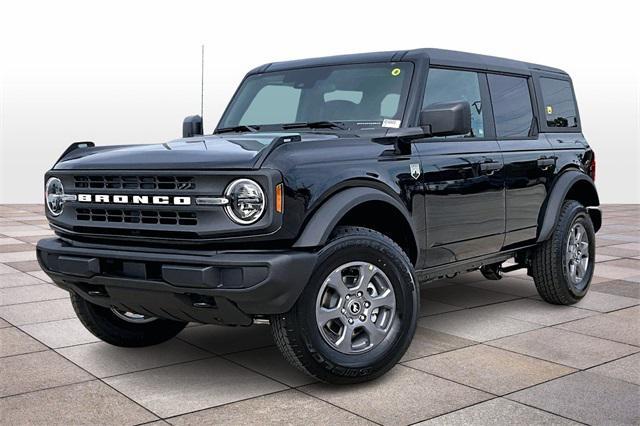 new 2025 Ford Bronco car, priced at $46,865