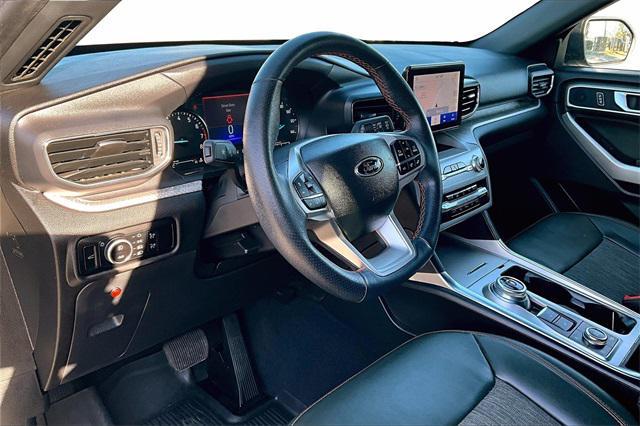 used 2023 Ford Explorer car